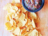 Salsa Fresca (Restaurant Style Salsa)