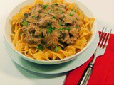 Slow Cooker Beef Stroganoff with Port Wine