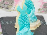 Learn Designer Fondant Ruching on a Sugar Cookie