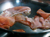 Ham & Eggs mit Rucola
