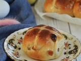 Hot cross buns