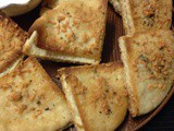 Crispy Garlic Pita Toasts