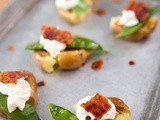 Aardappel met crème fraîche en spek