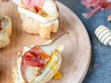 Bruschetta brie met peer en serranoham