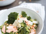 Courgette met pesto, broccoli en zalm
