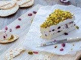 Gevulde brie met cranberries en pistachenoten