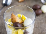 Kwarkglaasje met bitterkoekjes, mango en paaseitjes