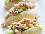 Lobster Roll met cocktailsaus