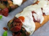 Stokbrood gevuld met gehakt en mozzarella