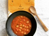 Fresh beans in fresh tomato sauce / fagioli freschi al pomodoro fresco