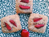 Scone alle fragole / strawberry scones