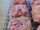 Scone con barbabietola rossa, mela e pistacchi / red beet, apple and pistachio scones