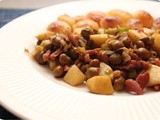 Marrowfat Peas with Leek, Bacon and Apple