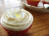 Grapefruit Daisy Cupcakes with Vanilla Buttercream