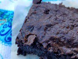 Vega Protein Brownies + How’s That Protein Going