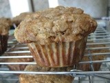 Yogurt Banana Muffins with Streusel Topping