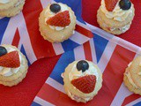 Red, White & Blue Mini Strawberry Shortcakes #BakeoftheWeek