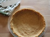 How To Make a Homemade Graham Cracker Pie Crust