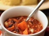 Slow-Cooker Sweet Potato and Turkey Chili
