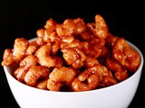 Honey Jeow Glazed Cashews