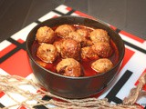 Sri Lankan Style Hot Meat Balls Curry (Meat Balls Mirisata)
