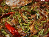 Stir Fried Long Beans With Fried Sprats මෑ කරල්-හාල් මැස්සෝ බැදුම