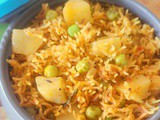 Aloo Matar Pulao recipe – How to make aloo matar pulao (potato peas rice) recipe – pulao recipes