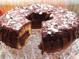 Cake with chocolate mousse filling