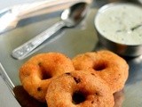 Medhu Vadai Recipe/How to make Urad Dal Vada With Video