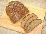Olive Garlic Halloumi Spelt Bread – Eliopsomi