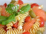 I miei fusilli freddi alla caprese con salmone e olive