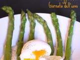 Uovo bazzotto con asparagi e besciamella di pecorino