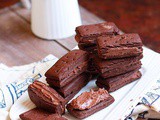 Bourbon biscuits recipe | How to make bourbon biscuits at home