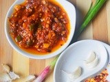 Homemade schezwan sauce recipe | How to make schezwan sauce at home