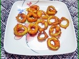 Pudalangai bajji(Snakeguard fritters)