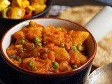 Punjabi Aloo Matar Recipe | How To Make Aloo Matar