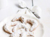 Vanillekipferl recipe | Austrian crescent cookies with walnuts | Christmas 2016 recipes