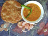 Bedmi Poori and Aalu ki Subzi