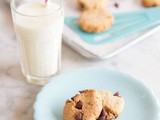 Paleo Eats | Chocolate Chip Cookies + Epic Giveaway
