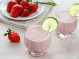 Paleo Strawberry Coconut Smoothie