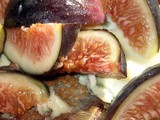 Fall Fig and Gorgonzola Crostini