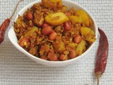 Red Rice Flakes With Potatoes/Batata Poha/Aloo Poha