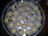 Rava ladoo 2 cups Rava (Suji) 1 cups sugar