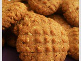 Biscotti alle Noccioline e Amaretti (Peanuts and Amaretti Cookies)