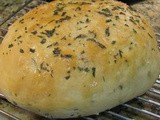 Copycat Macaroni Grill's Rosemary Bread