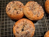 Easy Homemade Bagels, New York Style