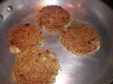 Still Experimenting with Quinoa – Cheese Quinoa Patties