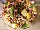 Insalata di polpo, patate, ceci e rucola, un comfort food per essere felici