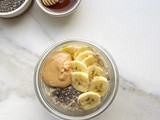 Creamy Vanilla Steel-Cut Oats with Peanut Butter & Banana Topping