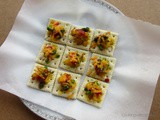 Saltine Crackers Canapes with Potato Peas Topping